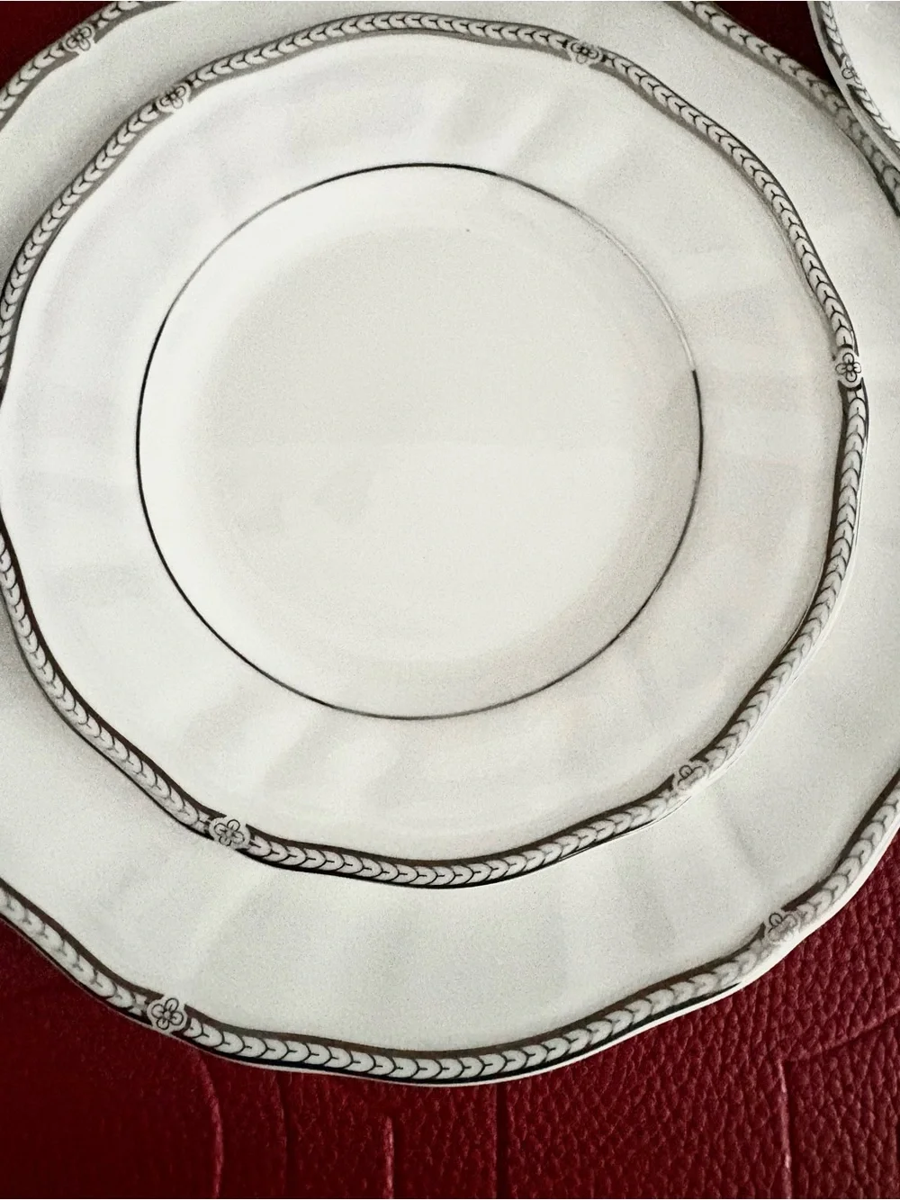 Wedgwood Crown Platinum 6 piece Place Setting NEW includes Soup Bowl!